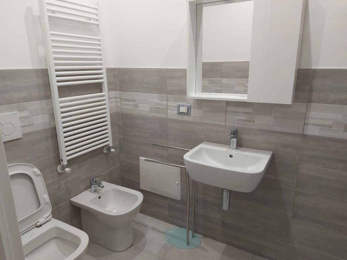 Ags Apartment Asti Ngoại thất bức ảnh